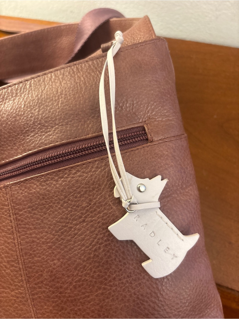 Radley London Brown Leather Phone Crossbody Bag Scottie Dog Tag - Picture 3 of 14